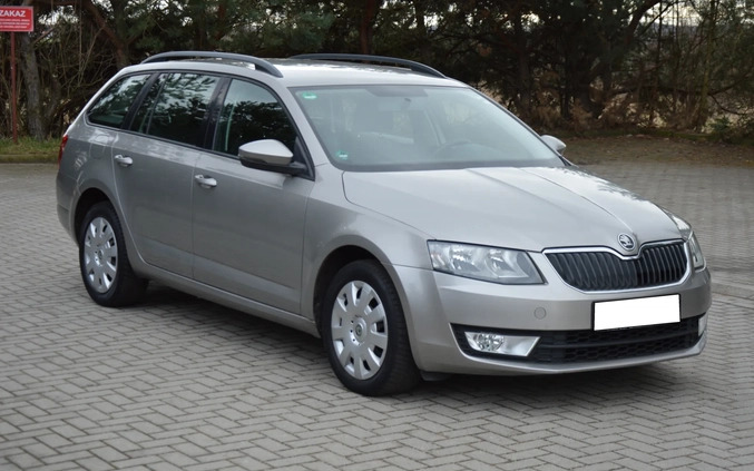 Skoda Octavia cena 31999 przebieg: 200000, rok produkcji 2013 z Legnica małe 154